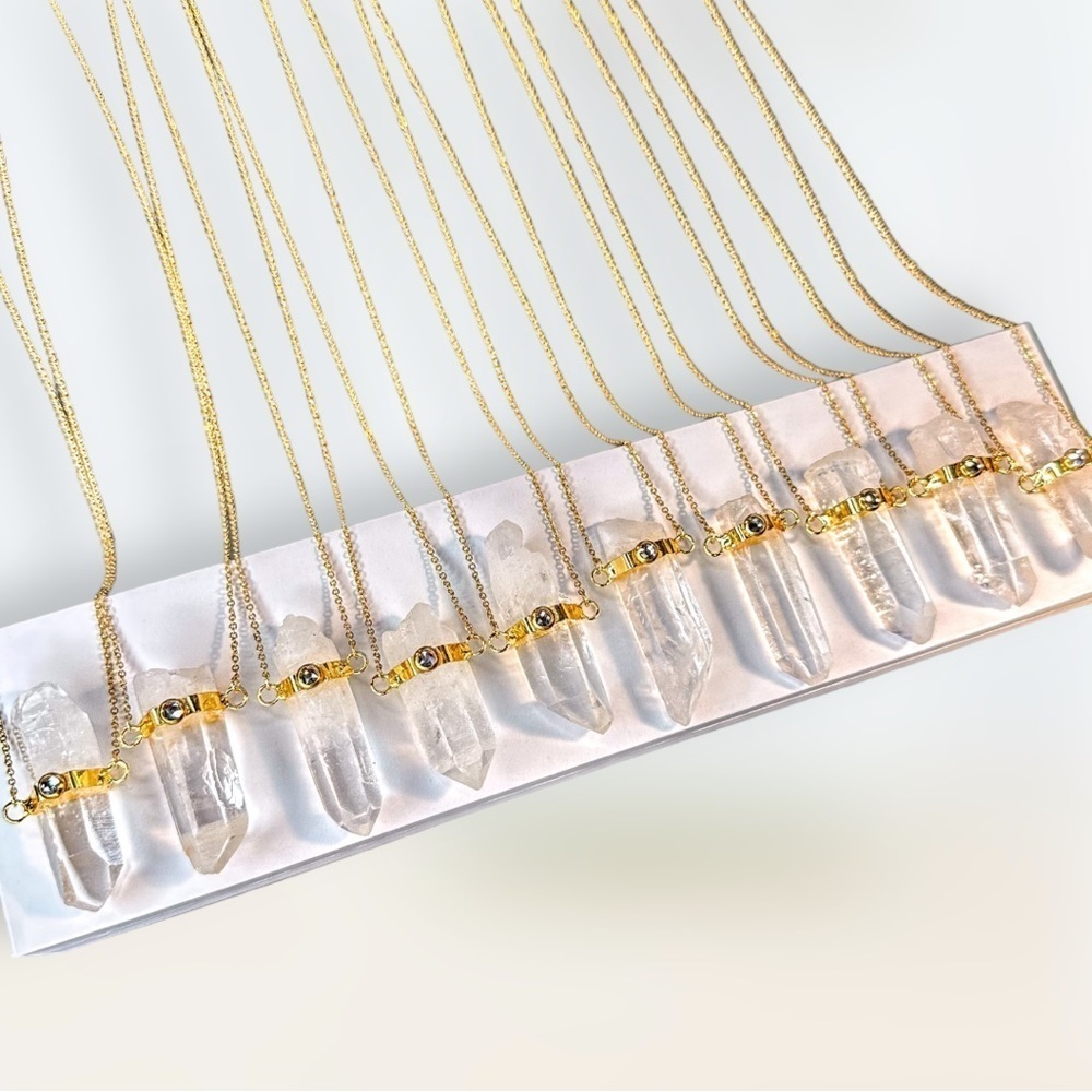 NEW Natural Clear Quartz Column Spear Pendant W/ Swarovski Crystal Accent - Picture 6 of 16